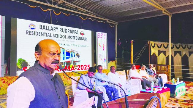 ‘ಬುದ್ಧಿವಂತ ಮಕ್ಕಳಿಂದ ದೇಶಕ್ಕೆ ಉಜ್ವಲ ಭವಿಷ್ಯ ಇದೆ’ 