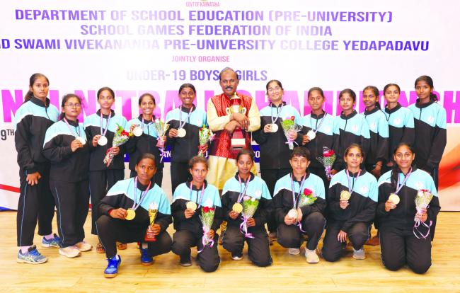 ರಾಷ್ಟ್ರೀಯ ನೆಟ್‌ಬಾಲ್ ಸಾಹಿತ್ಯ ಗೊಂಡಬಾಳಗೆ ಚಿನ್ನದ ಗರಿ 