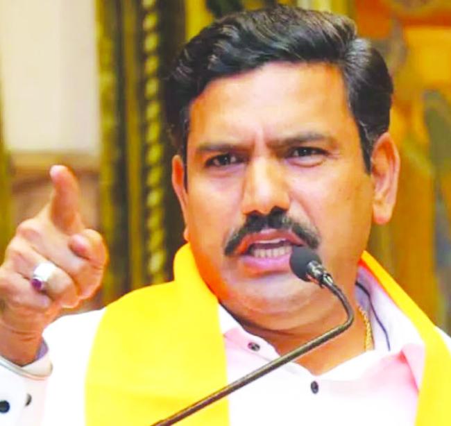 ಕನ್ನಡಿಗರಿಗಾಗಿ ನಿರ್ಮಿಸಿದ ಮನೆಗಳು ಕೇರಳದ ಅಕ್ರಮ ವಲಸಿಗರಿಗೆ