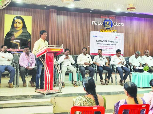 ಸಮರ್ಥನಂ ಸಂಸ್ಥೆಯ ಕಾರ್ಯವೈಖರಿಗೆ ಬಿ.ಇ.ಒ ಕಾಂಬಳೆ ಶ್ಲಾಘನೆ 