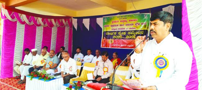 ಸತತ ಪರಿಶ್ರಮದಿಂದ ಬದುಕಿನಲ್ಲಿ ಯಶಸ್ವಿಯಾಗಲು ಸಾಧ್ಯ: ದುಂಡಿಗೌಡ್ರ 