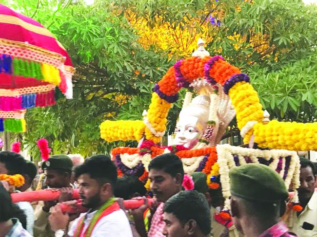 ನಾಳೆ ದಿನಾಂಕ 01-01-2026 ಗುರುವಾರ, ಸಂಜೆ 5.00 ಗಂಟೆಗೆ, ತೆಪ್ಪೋತ್ಸವ ಹಾಗೂ ಸಂಗೀತ ಕಾರ್ಯಕ್ರಮ 