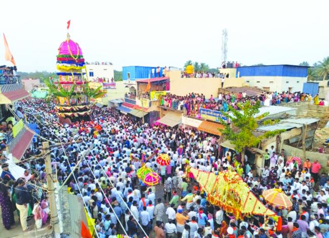 ಸೋಗಿ : ವಿಜೃಂಭಣೆಯಿಂದ ನಡೆದ ವೀರಭದ್ರೇಶ್ವರ ಸ್ವಾಮಿ ರಥೋತ್ಸವ  