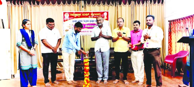 ರಾಷ್ಟ್ರೋತ್ಥಾನ ಪ್ರಶಸ್ತಿಗೆ ಅರವತ್ತರ ಸಂಭ್ರಮ: ಮನಗೂಳಿ 