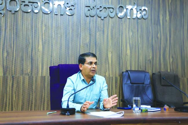 ಬಳ್ಳಾರಿ: ಪೂರ್ವಭಾವಿ ಸಿದ್ಧತಾ ಸಭೆಯಲ್ಲಿ ನಿರ್ಧಾರಮಹನೀಯರ ಜಯಂತಿ ಅರ್ಥಪೂರ್ಣ ಆಚರಣೆ ನಿರ್ಧಾರ  