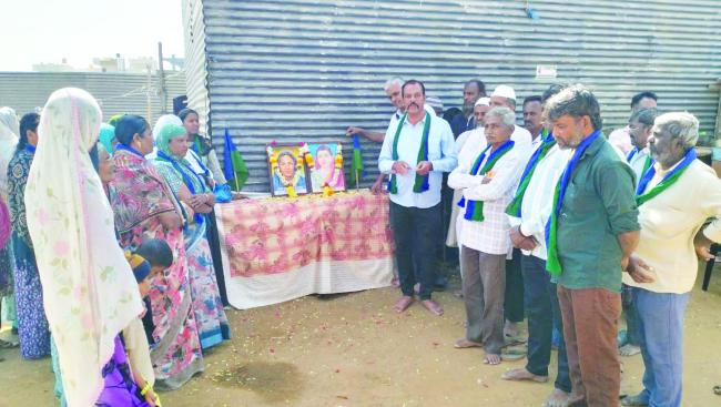 ಅಕ್ಷರದ ಬೆಳಕಿಗಾಗಿ ಹೋರಾಡಿದ ಭಾರತದ ಮೊದಲು ಮುಸ್ಲಿಂ ಶಿಕ್ಷಕಿ ಫಾತೀಮಾ ಶೇಖ್‌: ಪರವೀನಬಾನು ಹವಾಲ್ದಾರ್ 