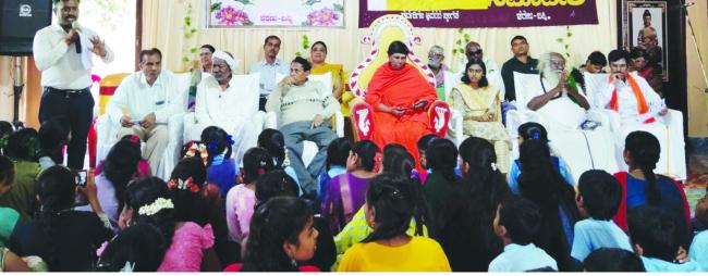 ಕವಲೆತ್ತು ಗ್ರಾಮದಲ್ಲಿ ವಿಜೃಂಭಿಸಿದ  ಶರಣ ಸಂಸ್ಕೃತಿ ಉತ್ಸವ