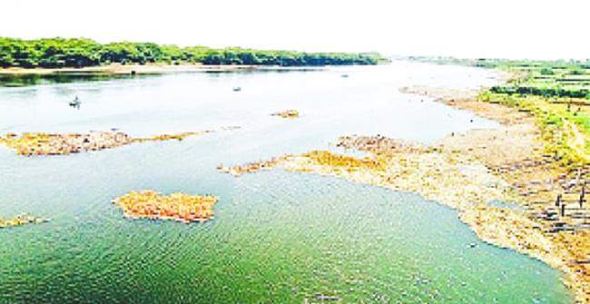 ಹಿಪ್ಪರಗಿ ಬ್ಯಾರೇಜ್‌ನಿಂದ ನೀರು ಸೋರಿಕೆ: ನೀರಿನ ಗಂಭೀರ ಕೊರತೆ ಎದುರಾಗುವ ಸಾಧ್ಯತೆ 