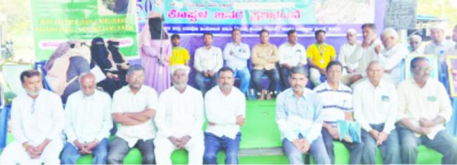 72 ನೇ ದಿನ ಅನಿರ್ದಿಷ್ಟಾವಧಿ ಧರಣಿಗೆ ಜಮಾಅತೆ ಇಸ್ಲಾಮೀ ಹಿಂದ್ ಸಾಥ್‌ಅಲ್ಲಾಹನ ಸೃಷ್ಟಿ ಕೆಡಿಸಲು ಯಾರಿಗೂ ಹಕ್ಕಿಲ್ಲ : ಹಿದಾಯತ್ ಅಲಿ 