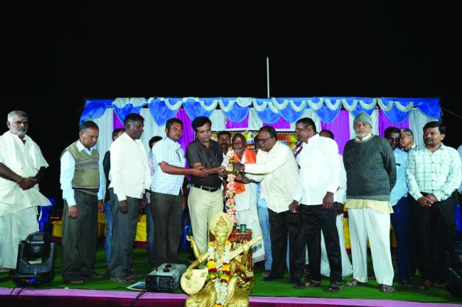 ಶಾಲೆಗೆ ಬರುವ ಮಕ್ಕಳು ಜಾತಿಯನ್ನು ಬಿಟ್ಟು ಬಂದಾಗ ಉತ್ತಮ ಶಿಕ್ಷಣ ಪಡೆಯಲು ಸಾಧ್ಯ  