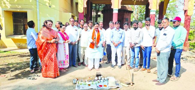 ನೀರಾವರಿ ಯೋಜನೆಗಳಿಗೆ ಹೆಚ್ಚಿನ ಒತ್ತು ನೀಡಲಾಗಿದೆ : ಶಾಸಕ ಡಿ.ಎಮ್‌.ಐಹೊಳೆ 
