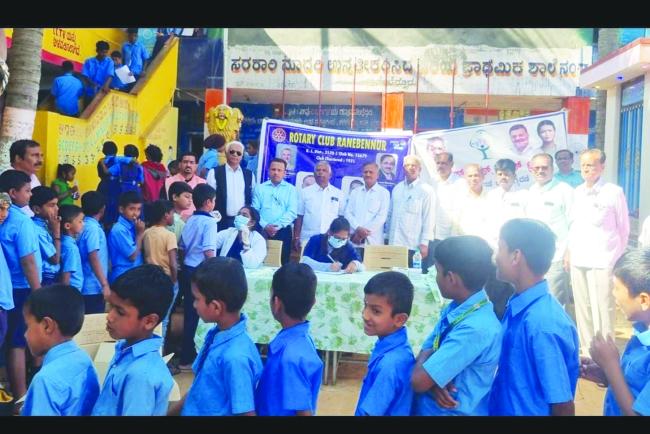 ಸಮಗ್ರ ಆರೋಗ್ಯ ರಕ್ಷಣೆಯಲ್ಲಿ ದಂತಗಳ ಪಾತ್ರ ಪ್ರಮುಖವಾಗಿದೆ - ಕ್ಯಾ.ಬಿ.ಜೆ.ಹಿರೇಮಠ   