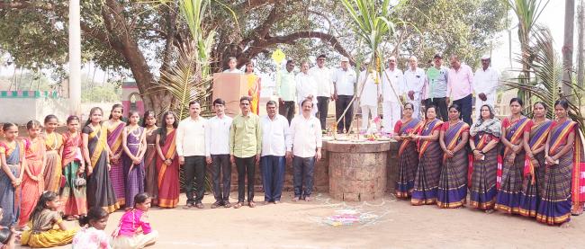 ಶಿಂದಿಕುರಬೇಟ ಸಿದ್ಧರಾಮೇಶ್ವರ ಶಾಲೆಯಲ್ಲಿ ಸಂಕಾಂ್ರತಿ ಹಬ್ಬ ಆಚರಣೆ 