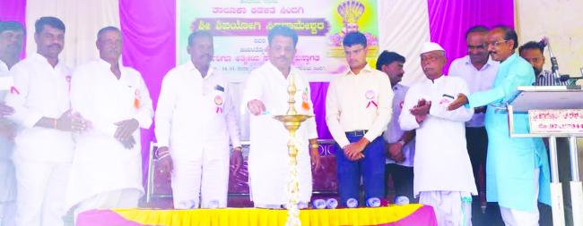 ವಚನಗಳಿಂದ ಮನಕುಲ ಉದ್ಧಾರ: ಶಾಸಕ ಅಶೋಕ ಮನಗೂಳಿ 