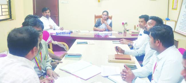 ಮಹಾಲಿಂಗಪುರವನ್ನು ಟ್ರಾಫೀಕ ಸಮಸ್ಯೆಯಿಂದ ಮುಕ್ತ ಮಾಡೋಣ- ಸ್ವೇತಾ ಬೀಡಿಕರ 