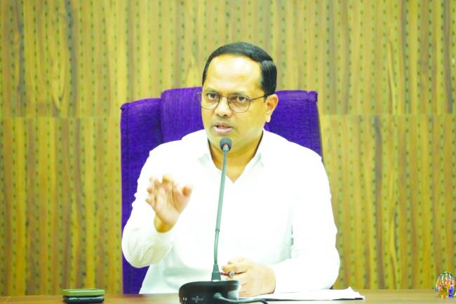 ಬಳ್ಳಾರಿಯಲ್ಲಿ ಇಂದು ಪ್ರತಿಭಟನಾ ಸಭೆ ಹಿನ್ನಲೆ ಮದ್ಯ ಮಾರಾಟ ನಿಷೇಧಿಸಿ  ಡಿಸಿ ನಾಗೇಂದ್ರ ಪ್ರಸಾದ್‌.ಕೆ ಆದೇಶ 