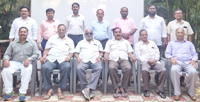 ಅನುದಾನಿತ ಶಾಲಾ ಕಾಲೇಜುಗಳ ನೌಕರರ ಸಂಘದ ಸಭೆ 