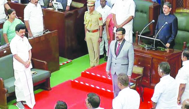 ರಾಷ್ಟ್ರಗೀತೆಗೆ ಅಗೌರವ: ವಿಧಾನಸಭೆಯಿಂದ ಹೊರನಡೆದ ರಾಜ್ಯಪಾಲ ರವಿ