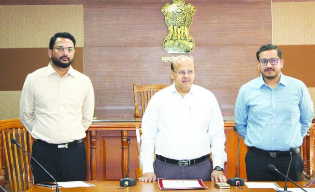 ರಾಷ್ಟ್ರೀಯ ಮತದಾರರ ದಿನಾಚರಣೆ ಅಂಗವಾಗಿ ಪ್ರತಿಜ್ಞಾವಿಧಿ ಸ್ವೀಕಾರ 