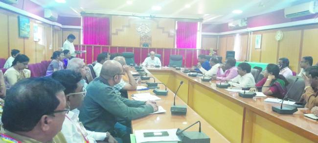 ಗಣರಾಜ್ಯೋತ್ಸವ ಪೂರ್ವಸಿದ್ಧತಾ ಸಭೆ  ಆಯಾ ಸಮಿತಿಯವರು ತಮ್ಮ ಜವಾಬ್ದಾರಿ ಸಮರ​‍್ಕವಾಗಿ ನಿರ್ವಹಿಸಿ : ಜಿಲ್ಲಾಧಿಕಾರಿ ಸಿ.ಎನ್‌.ಶ್ರೀಧರ್  