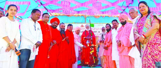 ಪರಿಶ್ರಮವಿಲ್ಲದೇ ಶ್ರೇಯಸ್ಸು ಸಿದ್ಧಿಸದು: ರಂಭಾಪುರಿ ಜಗದ್ಗುರುಗಳು  