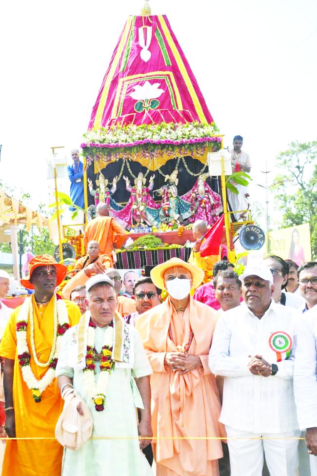 ಕೃಷ್ಣ ಭಕ್ತಿಯಲ್ಲಿ ಮಿಂದೆದ್ದ ಕುಂದಾನಗರಿ: ಅದ್ಧೂರಿ ಹರೇ ಕೃಷ್ಣ ರಥಯಾತ್ರೆ ಮಹೋತ್ಸವಕ್ಕೆ ಚಾಲನೆ 