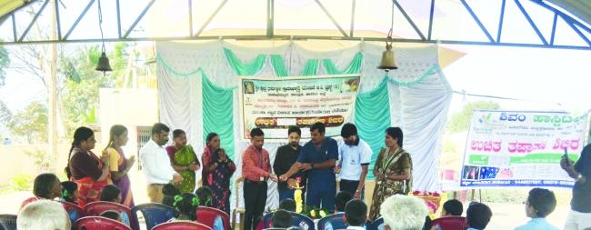 ನಿಟಪಳ್ಳಿ ಗ್ರಾಮದಲ್ಲಿ ಉಚಿತ ಆರೋಗ್ಯ ತಪಾಸಣಾ ಶಿಬಿರ   