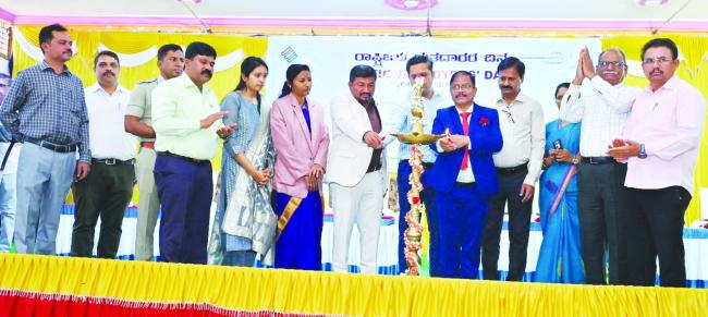 ರಾಷ್ಟ್ರೀಯ ಮತದಾರರ ದಿನಾಚರಣೆ   ಮತದಾನ ಮಹತ್ವದ ಕುರಿತು ಯುವ ಜನತೆಗೆ ಜಾಗೃತಿ ಅಗತ್ಯವಾಗಿದೆ   -ನ್ಯಾಯಾಧೀಶರಾದ  