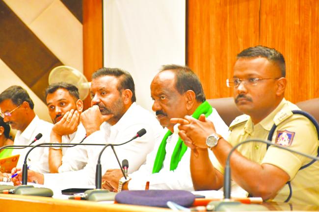  ಫೆ. 08 ರಂದು ಶಂಕು ಸ್ಥಾಪನೆ ಸಂತೋಷ್ ಲಾಡ್ ನೇತೃತ್ವದಲ್ಲಿ ಪೂರ್ವಭಾವಿ ಸಭೆ 