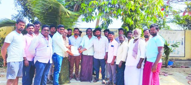 ಸಂಘಟನೆ ಮೂಲಕ ಸಾರ್ವಜನಿಕರಿಗೆ ಸರ್ಕಾರದ ಸೌಲಭ್ಯ ತಲುಪಿಸಿ ಧನಂಜಯ್ಯ   