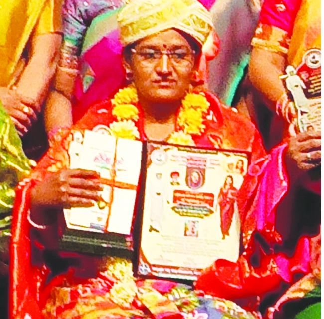 ಶಿಕ್ಷಕಿ ಸರೋಜಿನಿ ಮಾವಿನಮರಗೆ ರಾಜ್ಯ ಪ್ರಶಸ್ತಿ 