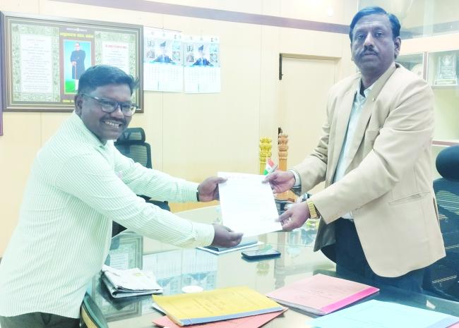 ಹಿರೇಮುಗದೂರ ಗ್ರಾಮದಲ್ಲಿ ಮಲ್ಟಿಸ್ಪೆಷಾಲಿಟಿ ಆಸ್ಪತ್ರೆ ಮಂಜೂರು ಮಾಡುವಂತೆ ಒತ್ತಾಯ ಮನವಿ ಪತ್ರ 