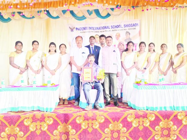 ವಿದ್ಯಾರ್ಥಿಗಳು ದೇಶಭಕ್ತಿ, ಶಿಸ್ತು ಮೈಗೂಡಿಸಿಕೊಳ್ಳಿ : ಮಾಥಂರ್ಡಪ್ಪ