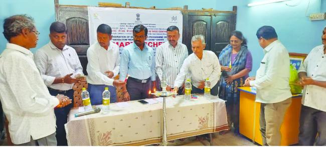 ಗ್ರಾಮದ ನೇಕಾರ ಸಹಕಾರ ಸಂಘದಲ್ಲಿ ಕೈಮಗ್ಗ ತರಬೇತಿ ಶಿಬಿರ ಉದ್ಘಾಟನೆ 