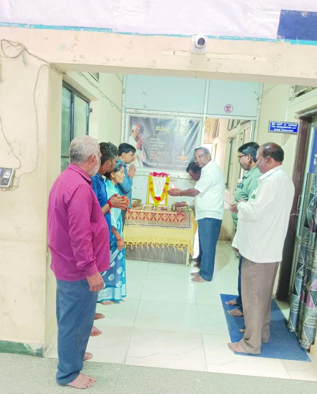 ಮಡಿವಾಳ ಮಾಚಿದೇವರ ಜಯಂತೋತ್ಸವ ವಚನಗಳ ರಕ್ಷಕ ವೀರ ಮಡಿವಾಳ ಮಾಚಿದೇವ : ಶೇಖರ ಅಂಗಡಿ 