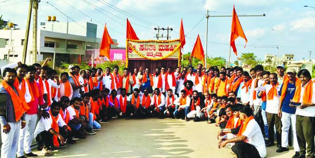 ಕ್ಷೌರಿಕರು ಕೇಶಕರ್ತನದ ಜತೆಗೆ ದಂತವೈದ್ಯರಾಗಿ ಮತ್ತು ಶಸ್ತ್ರಚಿಕಿತ್ಸೆ ಸಹ ಮಾಡುತ್ತಿದ್ದರು: ಕೃಷ್ಣಾ ಹಡಪದ