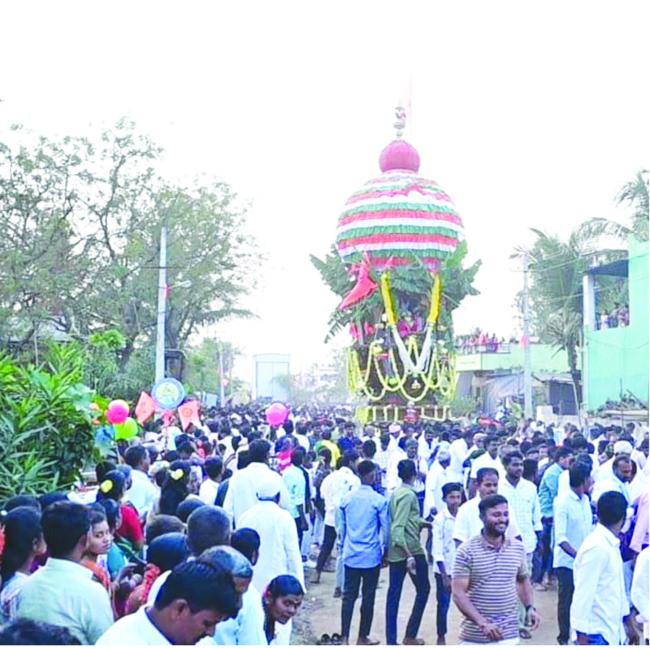 ಗೊಂಡಬಾಳ ಶ್ರೀ ಬನಶಂಕರಿ ದೇವಿ ಜಾತ್ರಾ ಮಹೋತ್ಸವ:ಶ್ರದ್ಧಾ ಭಕ್ತಿಯಿಂದ ನಡೆದ ದೇವಿಯ ಮಹಾ ರಥೋತ್ಸವ 
