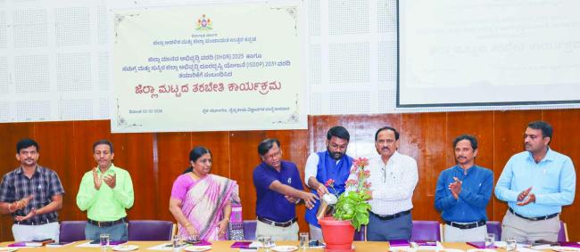 ಮಾನವ ಅಭಿವೃದ್ಧಿಯೇ ನಿಜವಾದ ಅಭಿವೃದ್ಧಿ: ಸಿಇಓ ಡಾ.ದೀಲೀಷ್ ಶಶಿ