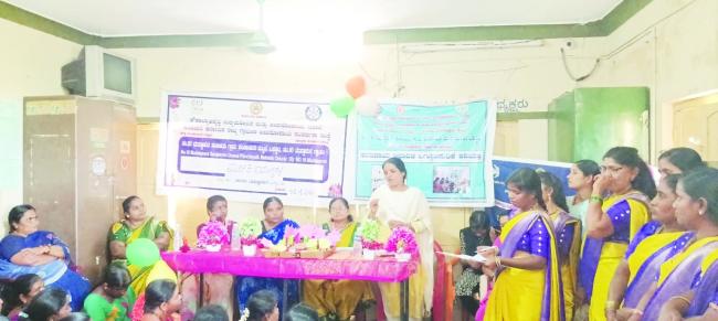 ಮಹಿಳೆಯರು ಸ್ವ-ಉದ್ಯೋಗ ಕೈಗೊಳ್ಳುವ ಮೂಲಕ ಆರ್ಥಿಕ ಅಭಿವೃದ್ಧಿ ಸಾಧಿಸಬೇಕು : ಪಿಡಿಒ ಶಿಲ್ಪರಾಣಿ 