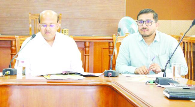 ಆಹಾರ ಸುರಕ್ಷತೆ ಮತ್ತು ಗುಣಮಟ್ಟದ ಪ್ರಾಧಿಕಾರದ ಜಿಲ್ಲಾ ಮಟ್ಟದ ಸಲಹಾ ಸಮಿತಿ ಸಭೆರಸ್ತೆ ಬದಿ ಆಹಾರಗಳಲ್ಲಿ ನಿಷೇಧಿತ ವಸ್ತು, ಕೃತಕ ಬಣ್ಣ ಬಳಸದಂತೆ ಎಚ್ಚರಿಕೆ ವಹಿಸಿ: ಡಾ.ಸುರೇಶ ಬಿ.ಇಟ್ನಾಳ