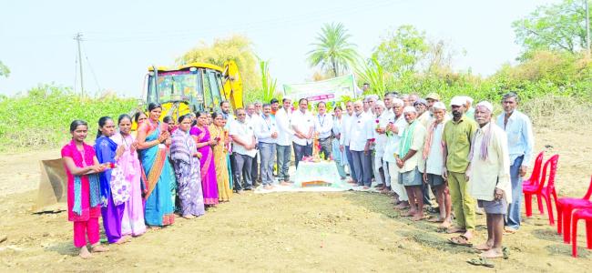  ಧರ್ಮಸ್ಥಳ ಗ್ರಾಮಾಭಿವೃದ್ಧಿ ಯೋಜನೆಯಿಂದ ಕೆರೆಗಳಿಗೆ ಮರುಜೀವ: ಸತೀಶ್ ನಾಯ್ಕ  