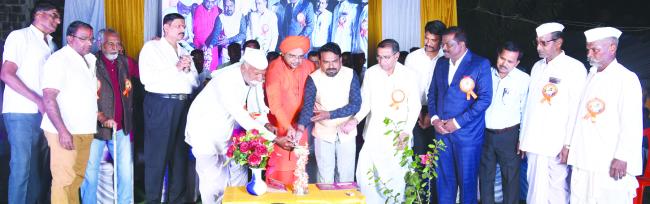 ಅಂಕ ಗಳಿಕೆ ಶಿಕ್ಷಣವಲ್ಲ: ತಹಸೀಲ್ದಾರ ಅನೀಲ ಬಡಿಗೇರ 