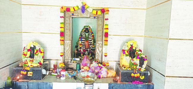 ಹೊಸ ದರೋಜಿಯಲ್ಲಿ ಶ್ರೀ ಅಯ್ಯಪ್ಪಸ್ವಾಮಿಯ ನೂತನ ದೇವಸ್ಥಾನ ಪ್ರಾರಂಭೋತ್ಸವ ಹಾಗೂ ನೂತನ ಮೂರ್ತಿ ಪ್ರತಿಷ್ಠಾಪನೆ 