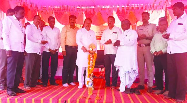 ಬಿಜೆಪಿಯವರು ಸುಳ್ಳು ಹೇಳುತ್ತ ಜನರಿಗೆ ತಪ್ಪು ದಾರಿ ತೋರಿಸುತ್ತಿದ್ದಾರೆ: ನಾಡಗೌಡಾ (ಆಪ್ಪಾಜಿ) 