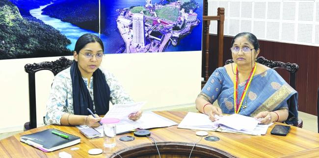 ಅಸಂಘಟಿತ ವಲಯದ ಕಾರ್ಮಿಕರನ್ನು ಪಿಂಚಣಿ ಯೋಜನೆಗೆ ನೋಂದಣಿ ಮಾಡಿ: ಜಿಲ್ಲಾಧಿಕಾರಿ 