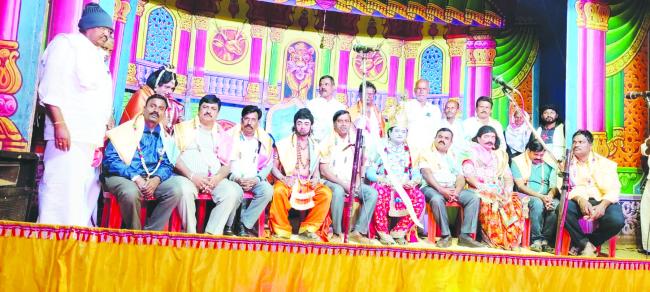 ನಮ್ಮ ಪರಂಪರೆಗಾಗಿ ಪೌರಾಣಿಕ ನಾಟಕ ಪ್ರದರ್ಶನ ಅಗತ್ಯ: ಶಾನಭೋಗರ ರಾಘಣ್ಣ 