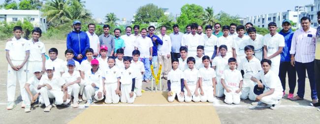 14 ವರ್ಷ ಒಳಗಿನ ವೇಮನ್ ಟ್ರೋಫಿ ಕ್ರಿಕೆಟ್ ಟೂರ್ನಮೆಂಟ್‌ಗೆ ಗಣ್ಯರಿಂದ ಚಾಲನೆ