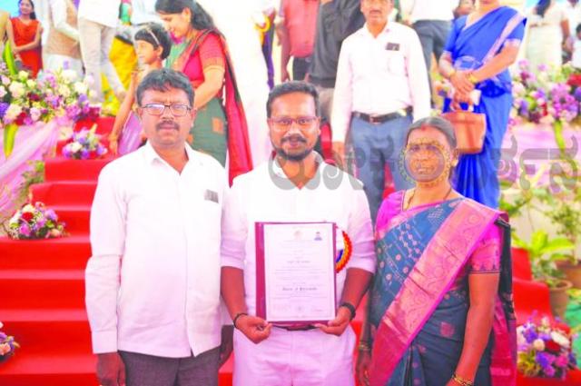 ಮಂಜುನಾಥ ಪೂಜಾರ್‌ಗೆ ಡಾಕ್ಟರ್ ಆಫ್ ಫಿಲಾಸಫಿ ಪದವಿ ಪ್ರದಾನ 