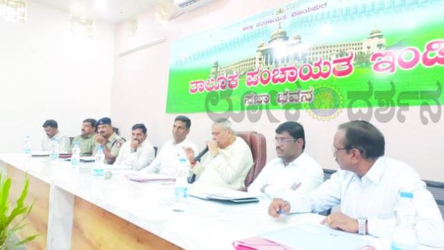 ಬೇಸಿಗೆ ಸಂದರ್ಭದಲ್ಲಿ ಕುಡಿಯುವ ನೀರಿನ ಸಮಸ್ಯೆ ಆಗದಂತೆ ಕ್ರಮ ವಹಿಸಿ: ಯಶವಂತರಾಯಗೌಡ  