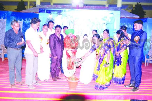 ಕುವೆಂಪು ಶಿಕ್ಷಣ ಸಂಸ್ಥೆ ವಿದ್ಯಾರ್ಥಿಗಳ ಆಶಾಕಿರಣ: ಬಾಗೇವಾಡಿ 